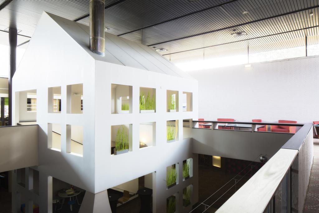 Hampton'S Hotel Namur Wepion Bagian luar foto