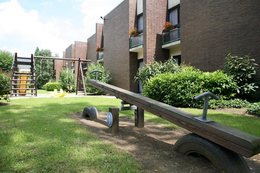 Hampton'S Hotel Namur Wepion Bagian luar foto