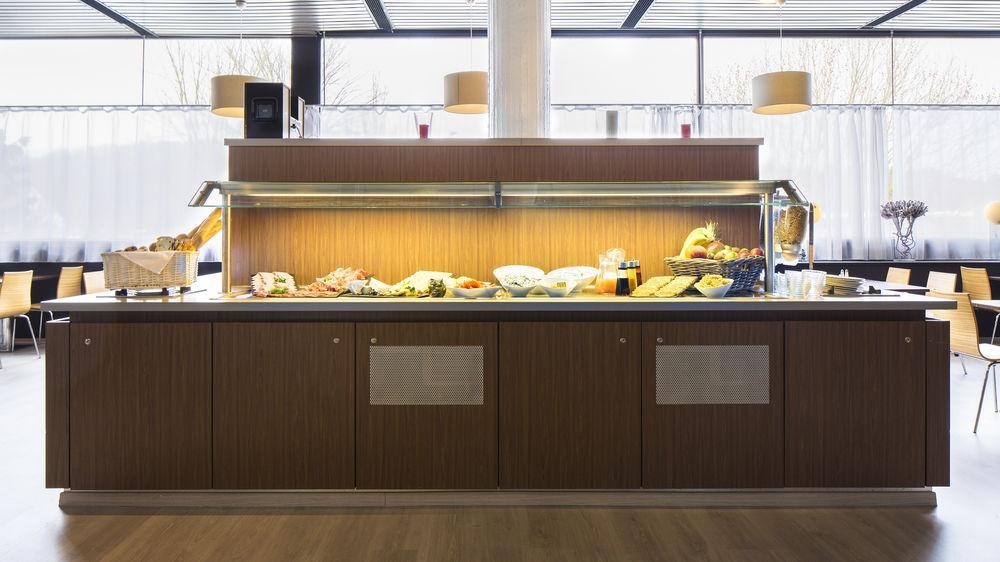 Hampton'S Hotel Namur Wepion Bagian luar foto