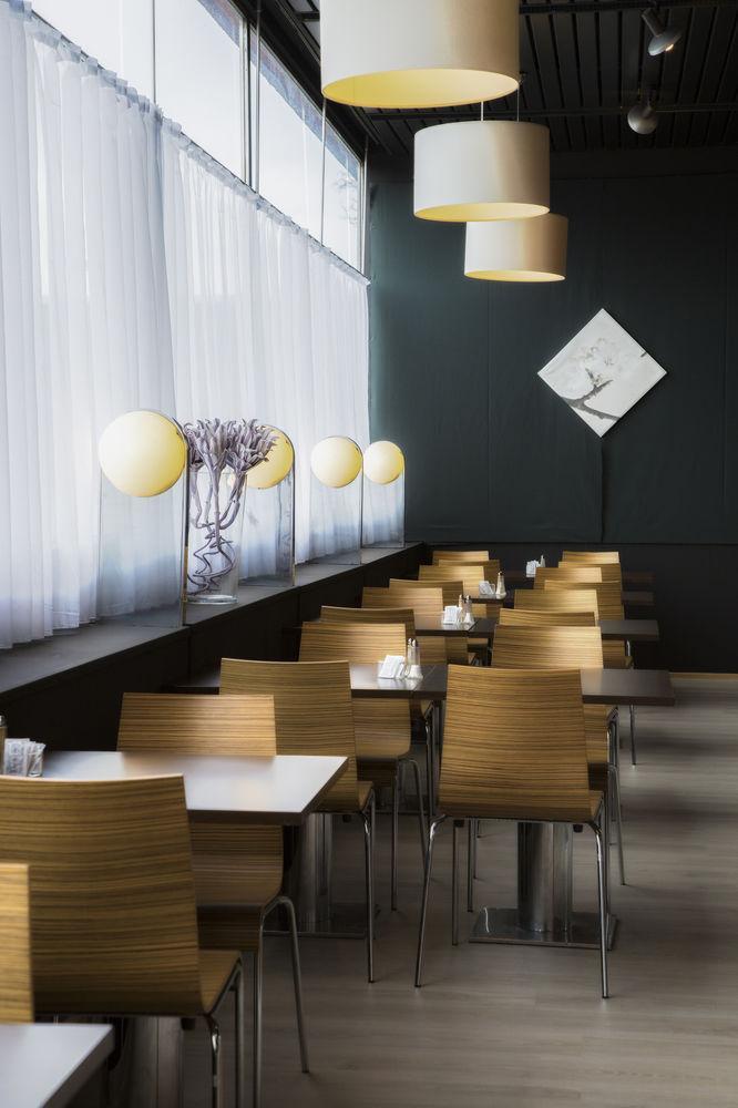 Hampton'S Hotel Namur Wepion Bagian luar foto