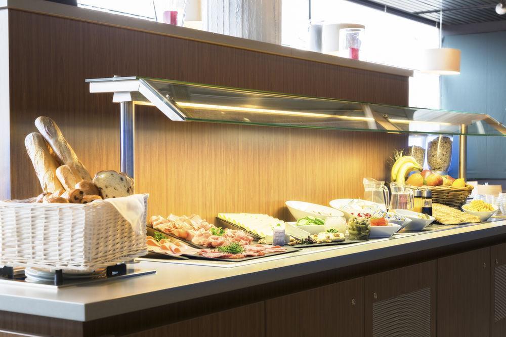 Hampton'S Hotel Namur Wepion Bagian luar foto