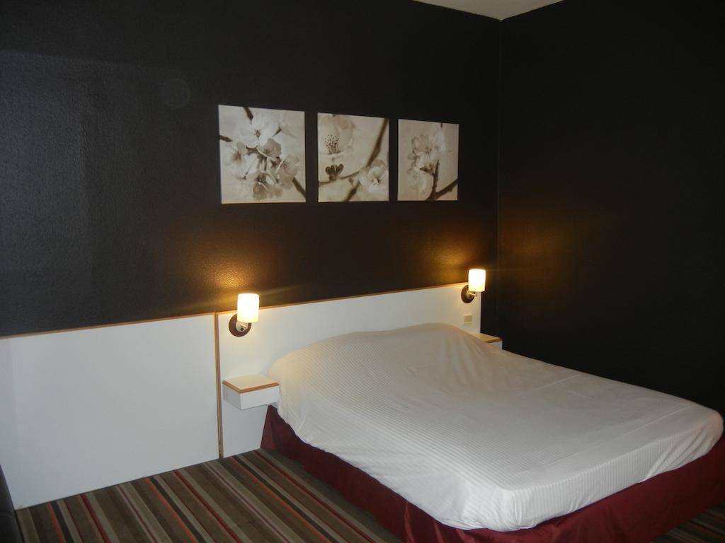 Hampton'S Hotel Namur Wepion Bagian luar foto