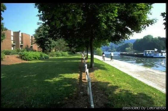 Hampton'S Hotel Namur Wepion Bagian luar foto